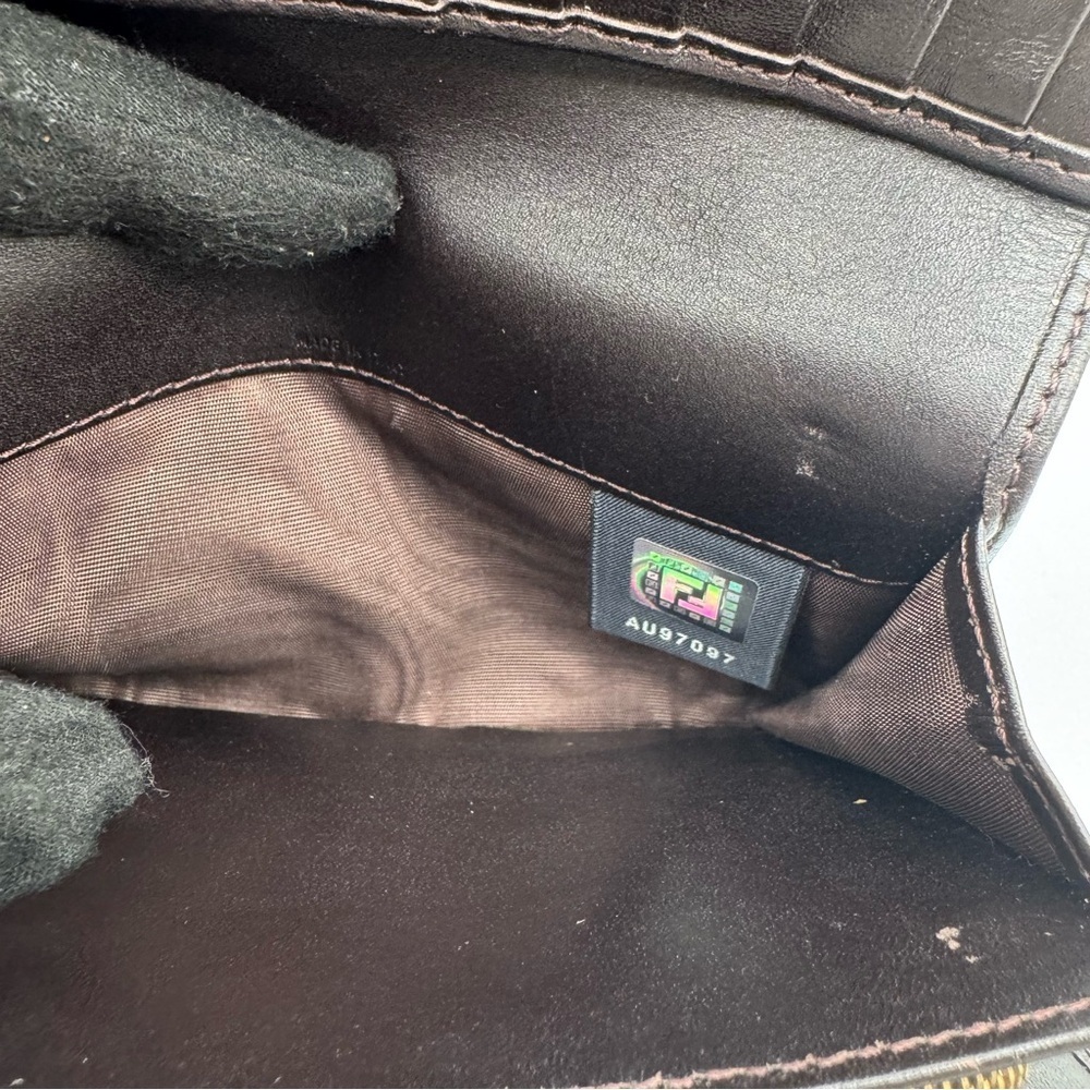 Fendi Black and Brown Logo Wallet | Very Good Condition - Picture 8 of 10
